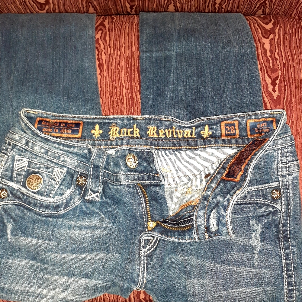 ROCK REVIVAL TORI WOMEN'S SIZE 28 DISTRESSED FADED BLUE LOGO DESIGNER - Picture 8 of 16